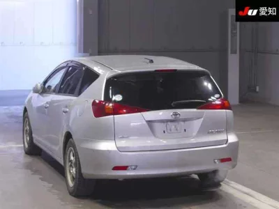 Toyota CALDINA  с аукциона в Японии