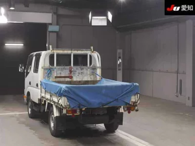 Toyota DYNA  с аукциона в Японии