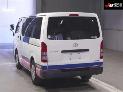 Toyota REGIUS ACE VAN