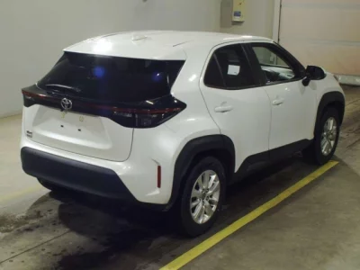 Toyota YARIS CROSS  с аукциона в Японии