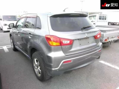 Mitsubishi RVR