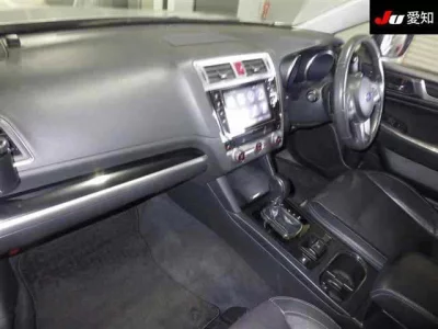 Subaru LEGACY B4  с аукциона в Японии