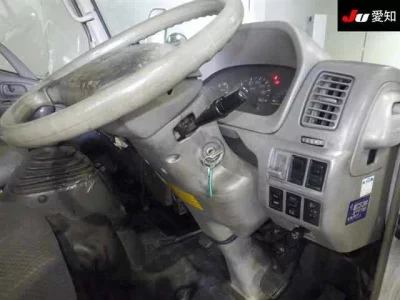 Hino DUTRO  с аукциона в Японии