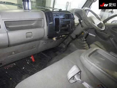 Hino DUTRO  с аукциона в Японии
