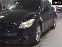 Nissan FUGA лот № 30396 оценка 3.5  с аукциона в Японии 6