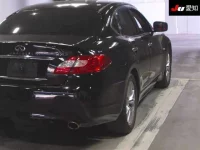 Nissan FUGA лот № 30396 оценка 3.5  с аукциона в Японии 7