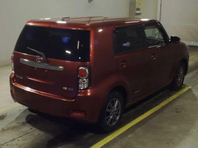 Toyota COROLLA RUMION