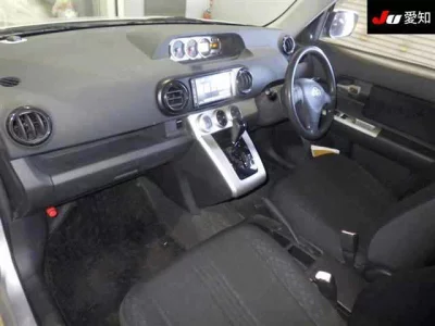 Toyota COROLLA RUMION