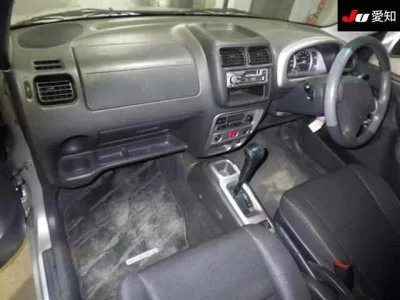 Suzuki CHEVROLET CRUZE