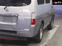 Nissan CARAVAN VAN лот № 20087 оценка R  с аукциона в Японии 7