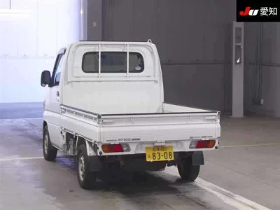 Nissan CLIPPER TRUCK