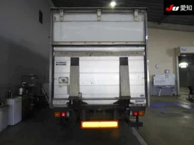 Mitsubishi Fuso Canter