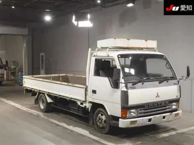 Mitsubishi Fuso Canter