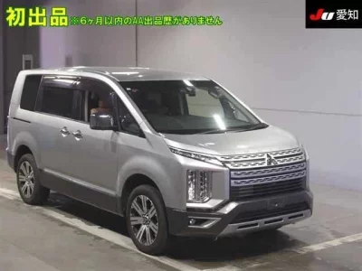 Mitsubishi Delica D:5
