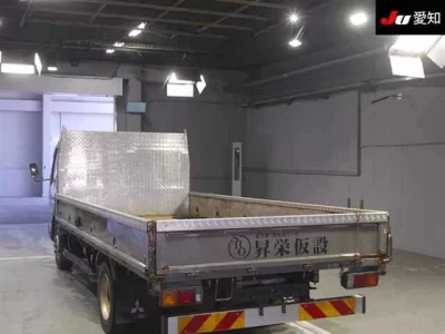 Mitsubishi Fuso Canter