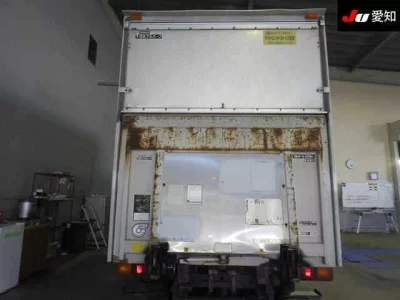 Mitsubishi Fuso Canter