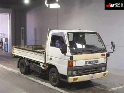 Mazda TITAN  с аукциона в Японии