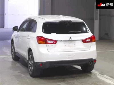 Mitsubishi RVR