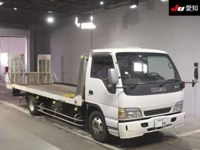 Isuzu ELF