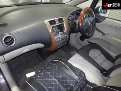 Mitsubishi COLT PLUS