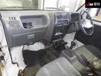 Suzuki CARRY TRUCK  с аукциона в Японии