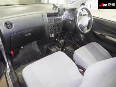 Daihatsu MIRA  с аукциона в Японии