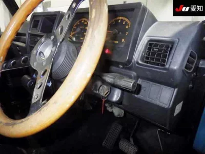 Suzuki JIMNY  с аукциона в Японии