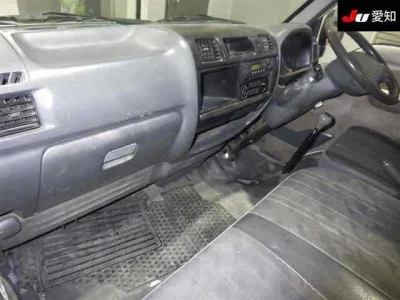 Mazda BONGO  с аукциона в Японии