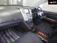 Toyota HARRIER лот № 30814 оценка 3.5  с аукциона в Японии 2