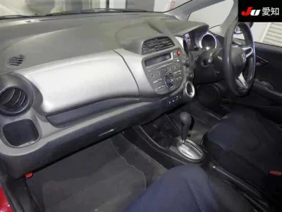 Honda FIT  с аукциона в Японии