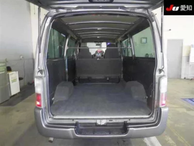 Nissan CARAVAN VAN