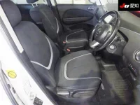 Mazda BIANTE лот № 30705 оценка 3.5  с аукциона в Японии 5