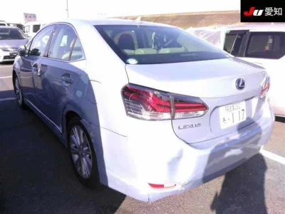 Lexus HS