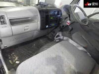 Toyota DYNA лот № 7104 оценка R  с аукциона в Японии 2