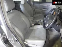 Toyota COROLLA AXIO лот № 30925 оценка 3.5  с аукциона в Японии 5