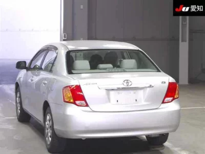 Toyota COROLLA AXIO  с аукциона в Японии