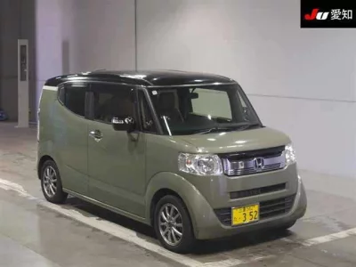 Honda N BOX SLASH