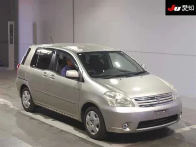 Toyota RAUM