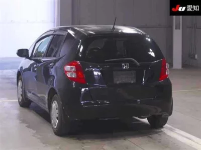 Honda FIT  с аукциона в Японии