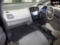 Nissan LEAF лот № 4223 оценка 3.5  с аукциона в Японии 2