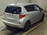 Toyota RACTIS лот № 7351 оценка 3  с аукциона в Японии 1