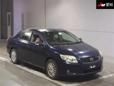 Toyota COROLLA AXIO  с аукциона в Японии