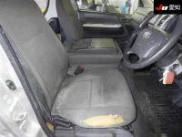 Toyota HIACE VAN лот № 20147 оценка 3  с аукциона в Японии 5