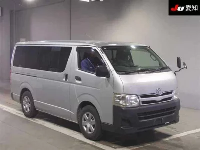 Toyota HIACE VAN  с аукциона в Японии