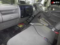 Toyota DYNA лот № 8102 оценка 3.5  с аукциона в Японии 2