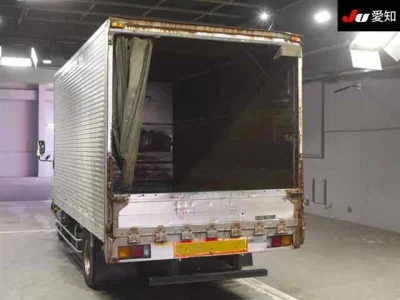 Mitsubishi Fuso Canter