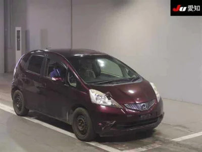 Honda FIT  с аукциона в Японии