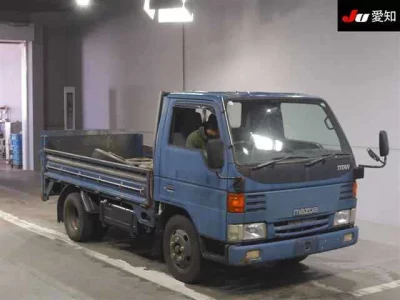 Mazda TITAN  с аукциона в Японии