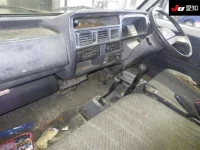 Mazda BONGO лот № 20138 оценка 2  с аукциона в Японии 2