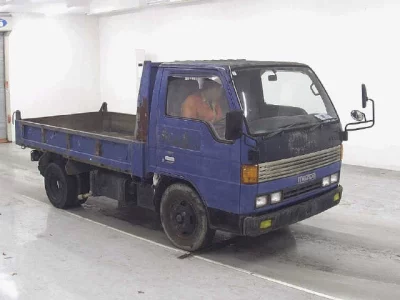 Mazda TITAN  с аукциона в Японии